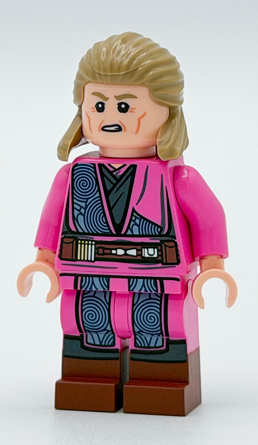 Battle Master Pink Alt